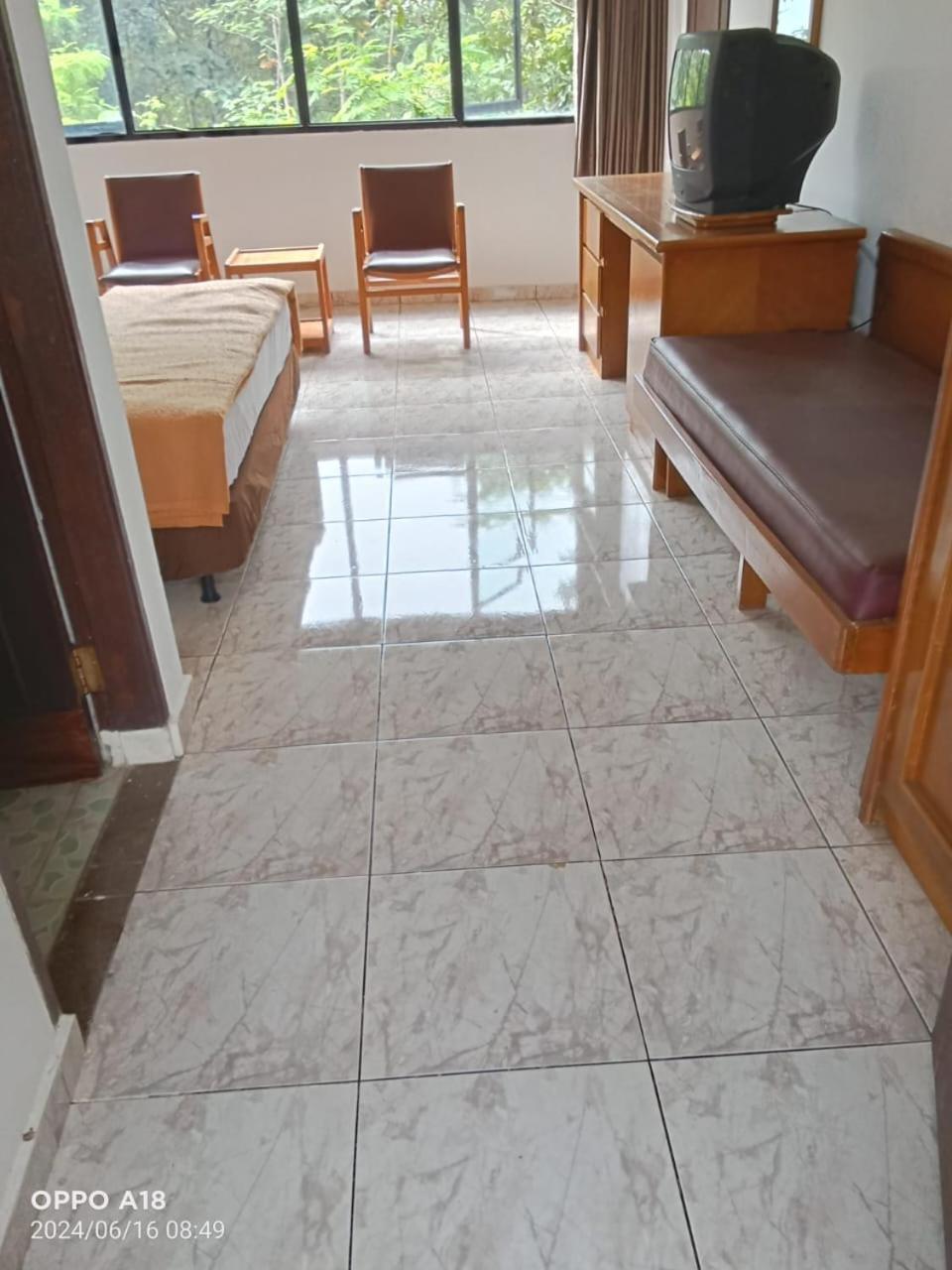 Hotel Kumala Samudra Cikakak Esterno foto